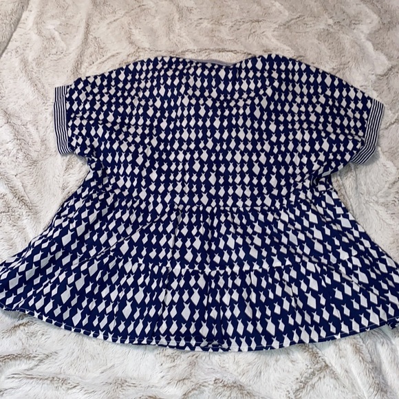Vineyard vines Diamond Fish Tiered Top with tassels an excellent condition XS - Picture 11 of 15